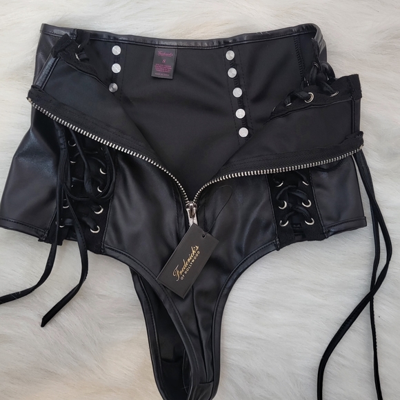 Frederick's of Hollywood Black High-Waist Intimates Panties - Picture 4 of 8